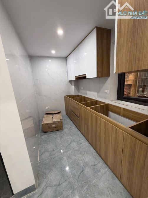 CHỈ 5.45 TỶ CÓ NGAY CĂN HỘ TT THỔ QUAN -ĐỐNG ĐA-DT 70 M2- FULL NỘI THẤT-Ở LUÔN. - 1