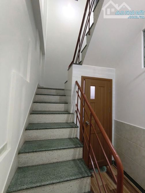 chủ cần bán nhà 2 tầng kiệt ô tô đường Nguyễn Phước Nguyên - 1