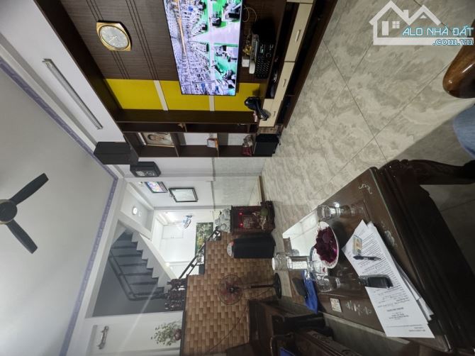 NHÀ 3 TẦNG BTCT (4X15) NGAY TỈNH LỘ 10 – CHỈ 4.5 TỶ 💥 - 1
