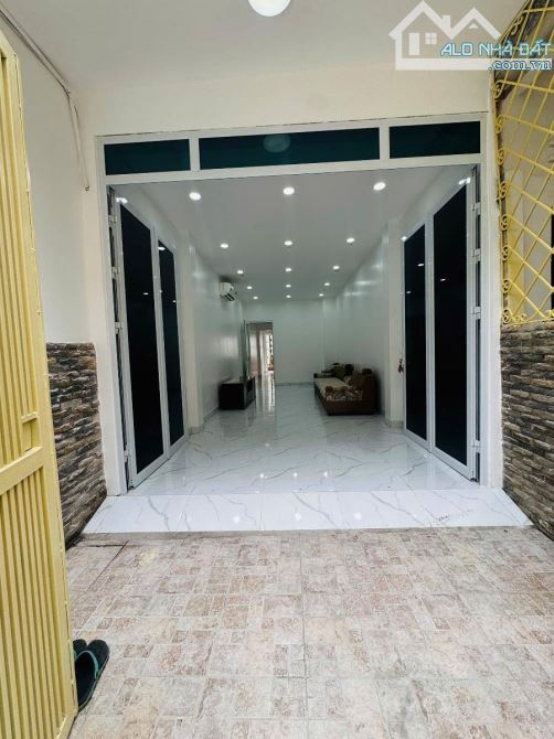 Hợp lý: phân lô Nguyễn Sơn – Long Biên 83m, gara oto. 18 tỷ có TL - 1