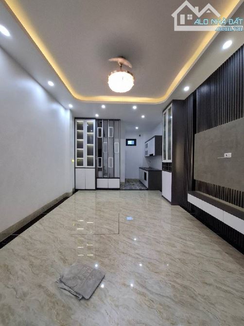 NHÀ 5T*THẠCH BÍCH,THANH OAI*ĐÃ ĐẸP, THOÁNG SÁNG,GẦN Ô TÔ,GIÁ LẠI RẺ,CHỈ 4,3 TỶ SIÊU HÓT. - 1