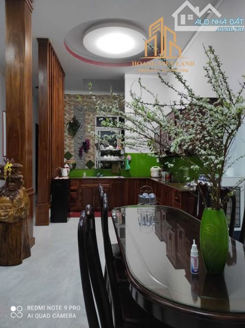 BÁN NHÀ MÁI THÁI ĐẸP HẺM RỘNG ĐỒNG KHỞI. DT: 10x33M. GIÁ: 7,8 TỶ - 1