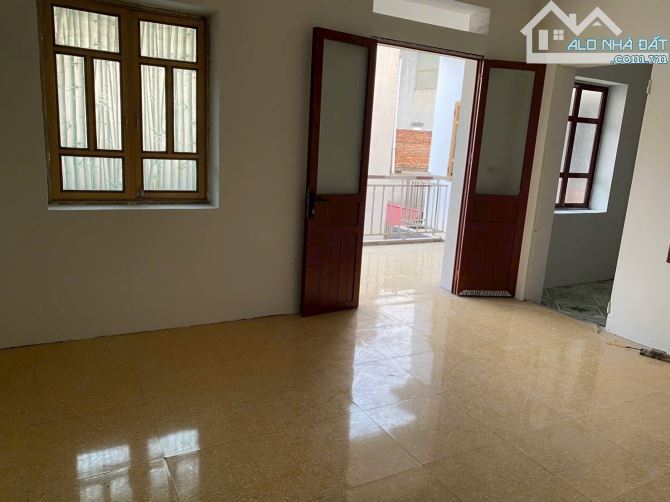 🏡 YÊN PHONG- BẮC NINH - BÁN ĐẤT TẶNG NHÀ 2 TẦNG- Ô TÔ ĐỖ CỔNG- GIÁ 2 TỶ NHỈNH  l - 1