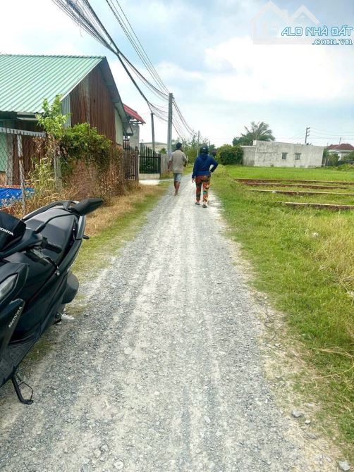 Bán 303m2 (8.5x35m) đất thổ cư giáp hóc môn, gần kdc Phú sinh - 1