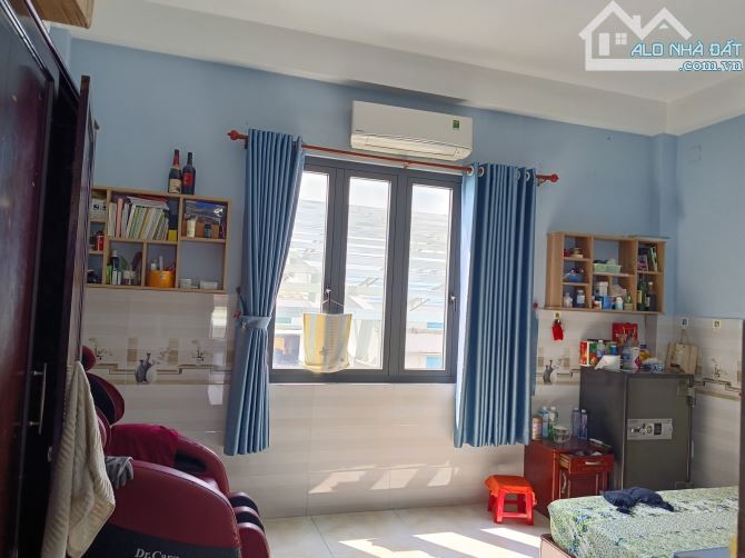 GẤP BÁN GIẢM CHÀO 30PTR--HẺM 8M --145M2 --TÂY LÂN--4 TẦNG --GIÁ CHỈ :6.4 TỶ (TL) - 1