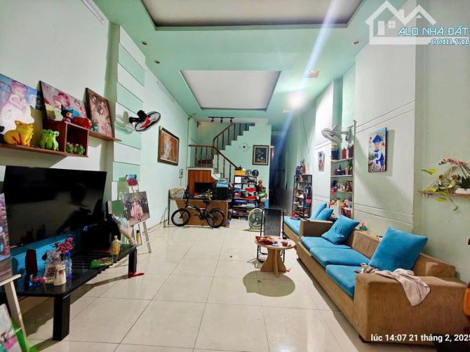 Bán nhà SHR 2 tầng 70m2  HXH Tân Hiệp Hóc Môn chỉ 2 tỷ - 1