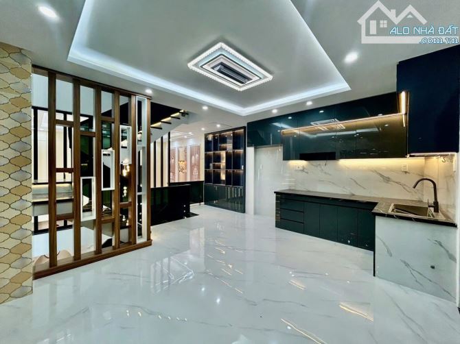 CẦN BÁN NHÀ 5TẦNG- 5x16  KHU DÂN CƯ VĨNH LỘC NGAY HỒ TRÁI TIM - CHỈ HƠN  7T - 1