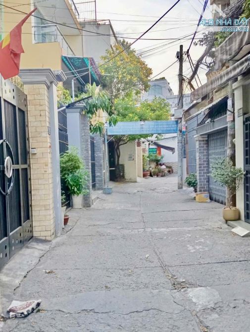 Bán nhà Dương Bá Trạc, Phường 1, Quận 8, 4 tầng, Ngang 4, 4.x Tỷ Còn thương lượng - 1