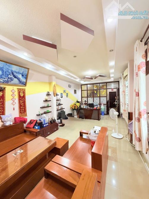 Nhà mặt tiền Kinh Doanh Siêu Vip Trần Hưng Đạo Tân Phú 88m2,5 Tầng Nhỉnh 16 tỷ - 1