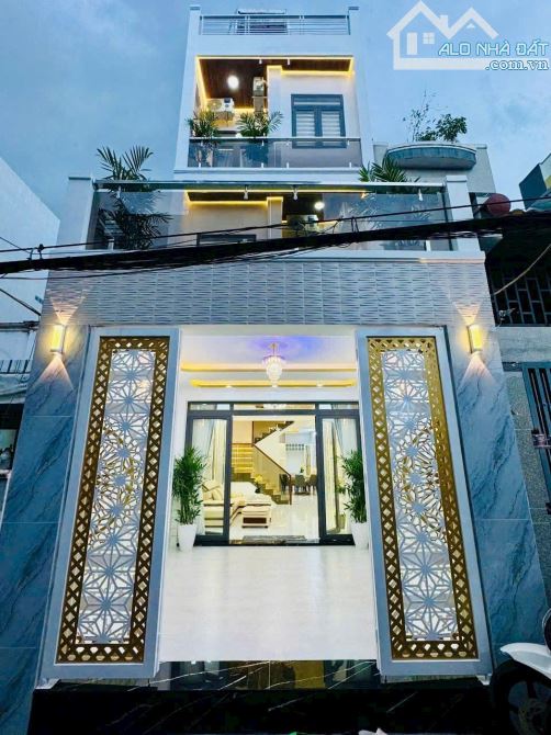 Bán nhà quận 7 hẻm 1113 Huỳnh Tấn Phát. Dt 4x15m. 3 tầng. Giá 6 tỷ 790tr - 1
