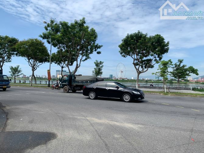 Bán Đất Tặng Nhà Cấp 4 Mt Đường Võ Như Hưng - 1