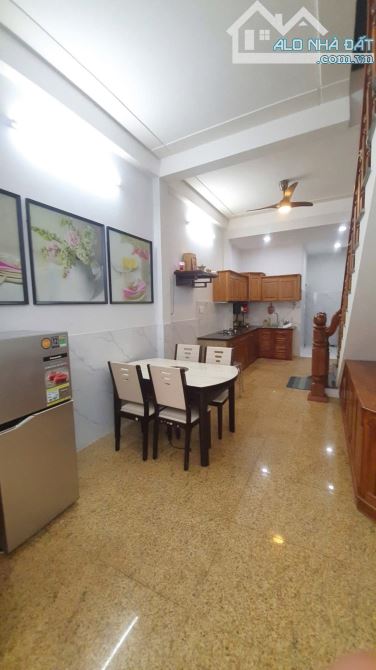 Cần bán nhà 1 nê mặt tiền Trần Quang Diệu. 67m2 giá 6tỷ - 1
