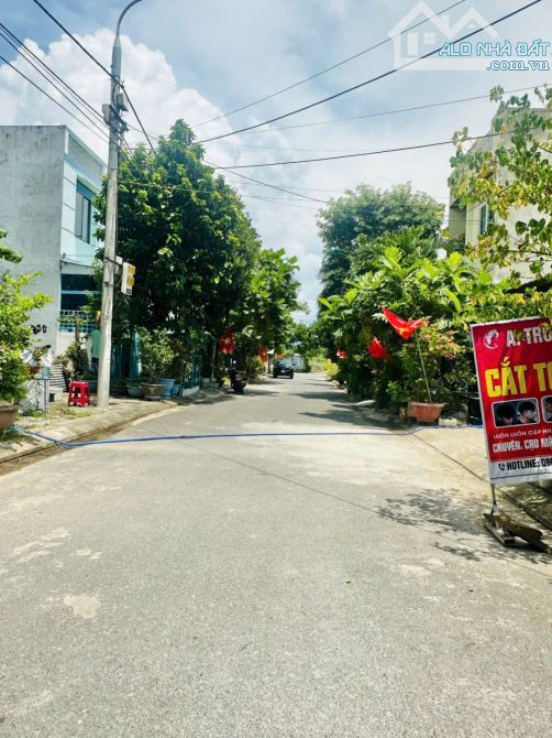 Bán nhà 2 tầng đường 5m5 Ngũ Hành Sơn cách FPT 5 phút - 1