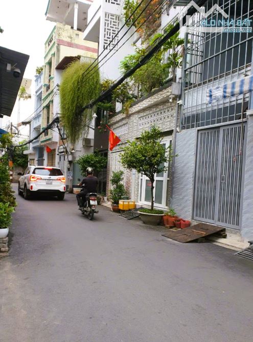 GIẢM 1 TỶ - HẺM XE HƠI 7 CHỖ VÔ NHÀ - THÍCH QUẢNG ĐỨC, PHAN ĐĂNG LƯU, PHAN XÍCH LONG - PN. - 1