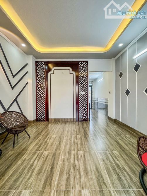 CHỦ GỬI – NHÀ TRỆT 3 LẦU MỚI ĐẸP FULL NỘI THẤT CAO CẤP, Đường B25, KDC 91B, Tân An - 12
