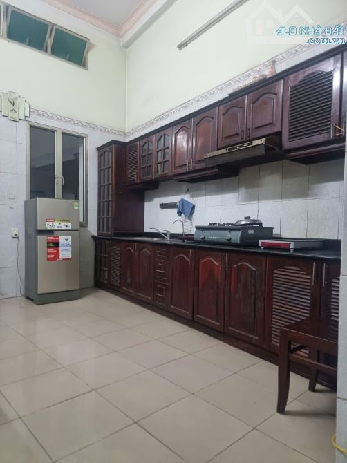Mặt tiền Lý Thường Kiệt, ngay vòng xoay, 5 tầng, 4.3x36, giảm mạnh 3 tỷ chỉ còn 42,3 tỷ. - 12