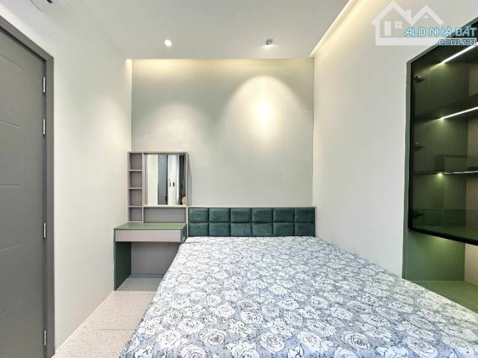 Nhà đẹp Hoàng Hoa Thám_ P6, Bình Thạnh. DT 66m2 (5.3m x 13m). 3 tầng. Giá 9.86 Tỷ. - 12
