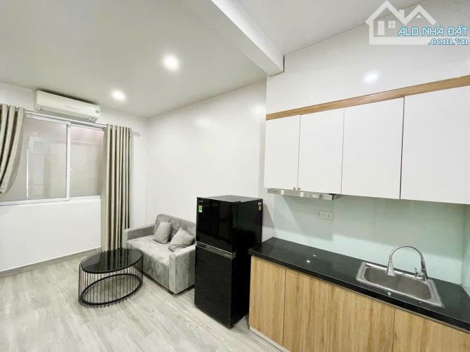 CẦU GIẤY-Ô TÔ ĐỖ CỬA-61M2-6 TẦNG THANG MÁY-10 PHÒNG FULL NỘI THẤT-DÒNG TIỀN 850TR/NĂM - 12