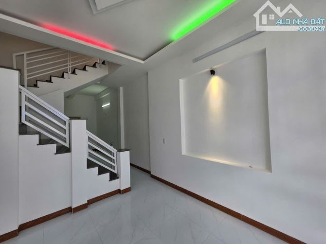 nhà 1 trệt 1 lầu khu hòn đỏ khu dân cư đường đệ - 12