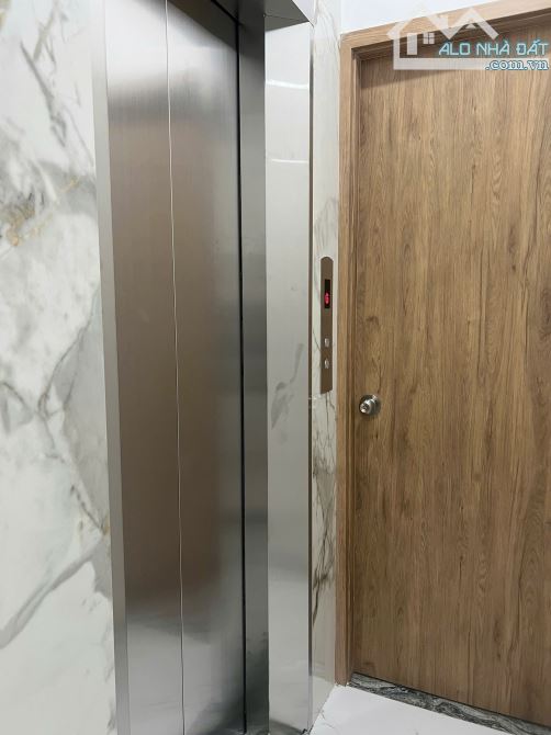 Bán Căn Hộ Dịch Vụ 5 Lầu Có Thang Máy HĐT 50 Triệu/Th Phạm Văn Chiêu , Gò Vấp Giá 10.8 TL - 12