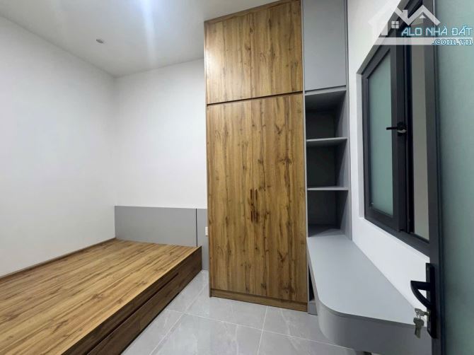 Bán nhà mặt tiền Nguyễn Thành Đồng 1 trệt 1 lầu - 12