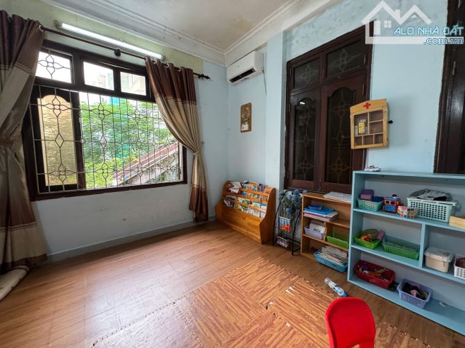TÔN THẤT TÙNG-ĐỐNG ĐA-NHÀ PHÂN LÔ-3 THOÁNG-4 TẦNG 4 NGỦ-60M RA Ô TÔ TRÁNH-9.95 TỶ - 13