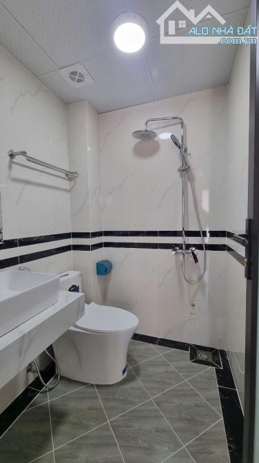 VÕ CHÍ CÔNG-BƯỞI- 60Mx6TẦNG--MT5.5M-TOÀ CĂN HỘ 9PHÒNG-NHÀ MỚI ĐẸP-12TỶ - 13
