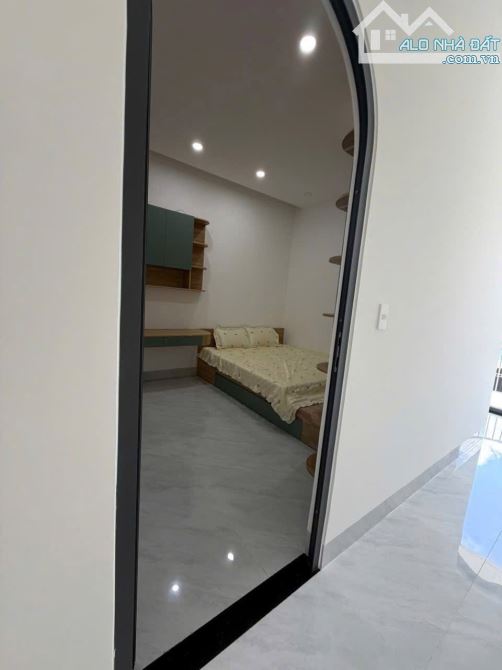 NHÀ MÊ SIÊU XINH THIẾT KẾ HIỆN ĐẠI - ĐƯỜNG THÔNG P. TÂN THÀNH - Loctran - 14