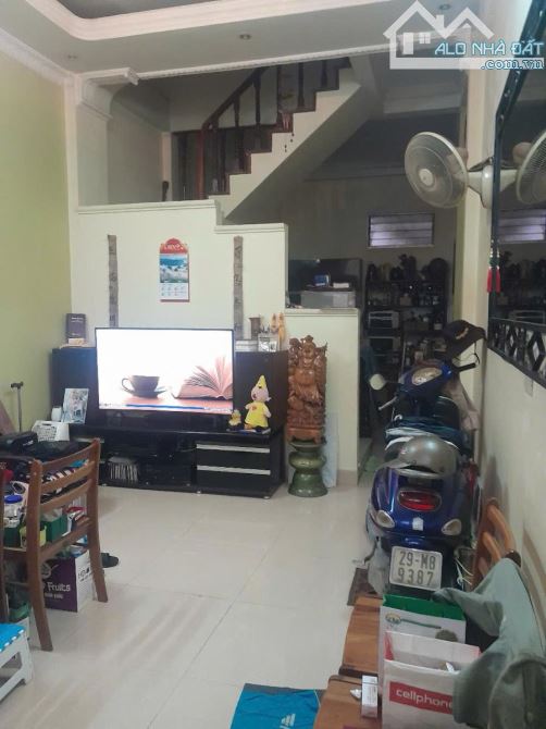HÀO NAM – ĐỐNG ĐA – NHÀ ĐẸP 50M² – 4 TẦNG – NGÕ RỘNG THOÁNG – TRUNG TÂM PHỐ – 11.5 TỶ - 15