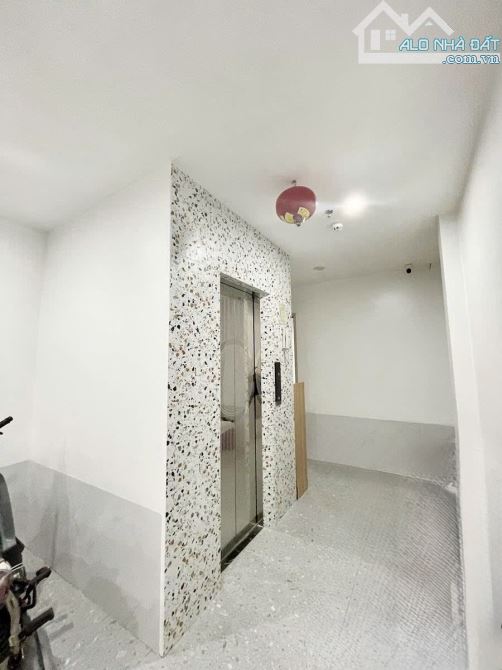 CẦU GIẤY-Ô TÔ ĐỖ CỬA-61M2-6 TẦNG THANG MÁY-10 PHÒNG FULL NỘI THẤT-DÒNG TIỀN 850TR/NĂM - 19