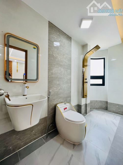 Nhà Góc 2 Mặt Tiền Khu Phân Lô Đường Lê Đình Cẩn 55m2 5 Tầng Full Nội Thất Giá Tốt 7,8 Tỷ - 19