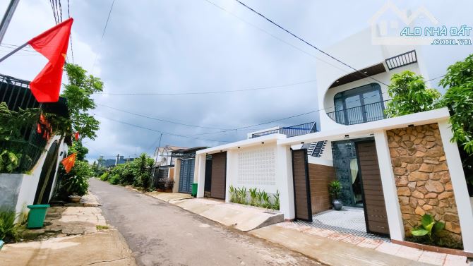 💥Nhà mê rất đẹp hẻm Y Wang gần trường Nguyễn Trường Tộ - 3.160 tỷ - 19