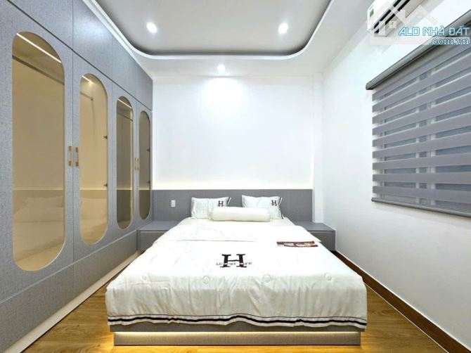 Bán nhà quận 7 hẻm 1113 Huỳnh Tấn Phát. Dt 4x15m. 3 tầng. Giá 6 tỷ 790tr - 21