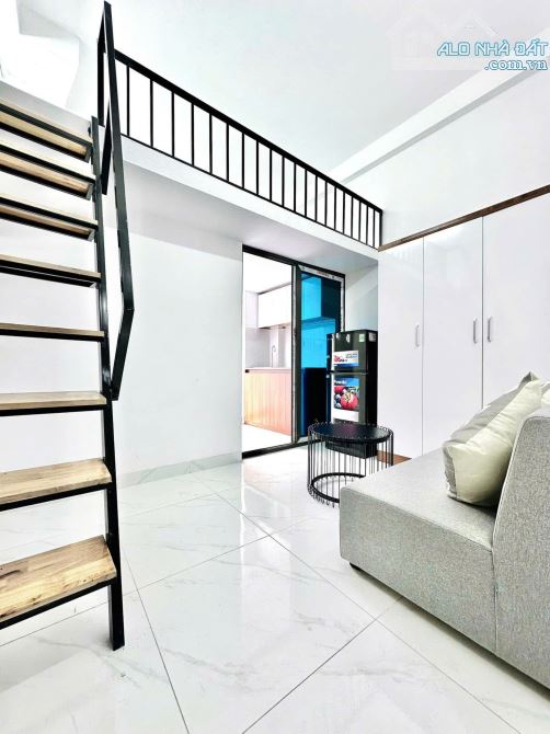 Bán CCMN Yên Xá, DTXD 45m, 7x13 Phòng, Dòng Tiền 50tr/tháng. Giá: 11 Tỷ.LH: Hoàng Trung - 2