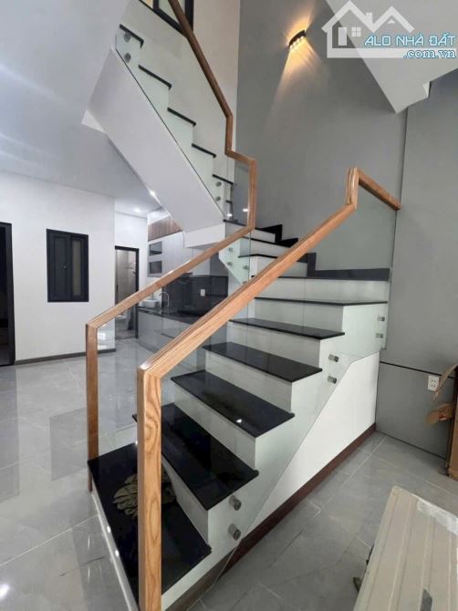 Bán nhà lầu mặt tiền nguyễn thành đồng trung dũng kinh doanh tốt chỉ 5ty6 quá rẻ ah - 2