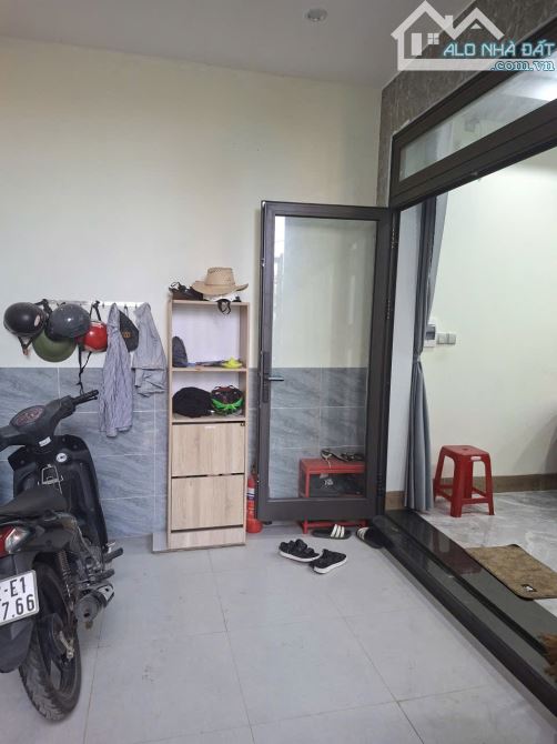 🏡 SẬP HẦM _ BÁN NHANH NHÀ 3 TẦNG MỚI  ĐẸP KIỆT 🚗 , TÔ HIỆU CHỈ 3, 6 TỶ - 1