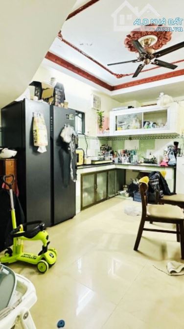 🏠 BÁN NHÀ VÕ VĂN TẦN, P.5, Q.3 - 3 MẶT THOÁNG, KHÔNG LỘ GIỚI - 8.X TỶ. - 2