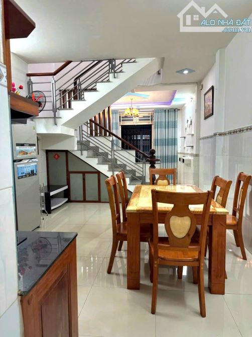 Nhà thuê Gò Vấp Có nội thất✅️ Máy lạnh Đường số 51 ✅️Phường 14 ✅️giá 10 triệu - 2