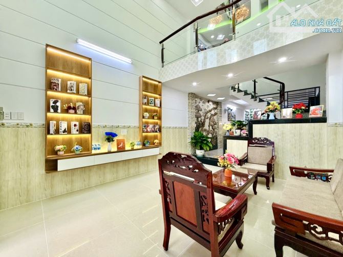 4❌15m, BÁN NHÀ 3 TẦNG, HXH, LÊ VĂN THỌ, P14 GÒ VẤP, 5 TỶ HƠN - 2