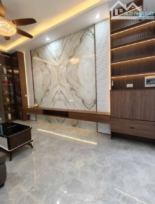 HỒ TÙNG MẬU 35M, 5 TẦNG, 7.x TỶ, GẦN Ô TÔ, ĐH THƯƠNG MẠI - 2