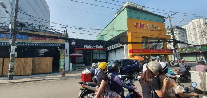 Nhà 80 Ung Văn Khiêm P. 25 Bình Thạnh Tp HCM (Ngay D2 - Nguyễn Gia Trí) - 2