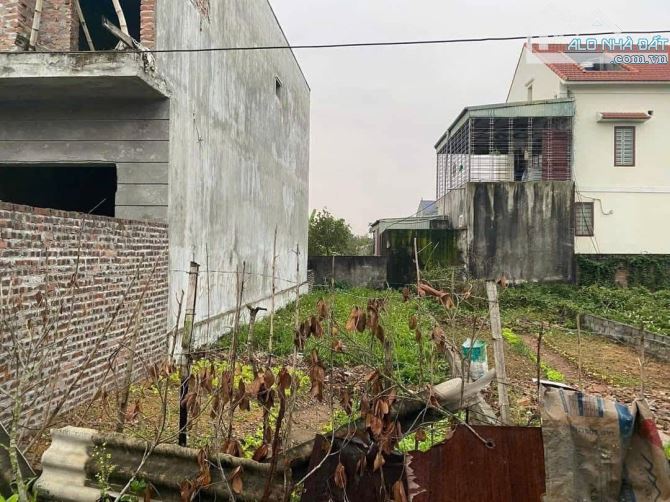 Chỉ 1,x tỷ có ngay lô đất mặt đường nhựa thông rộng tại Hoà Nghĩa, Dương Kinh - 2