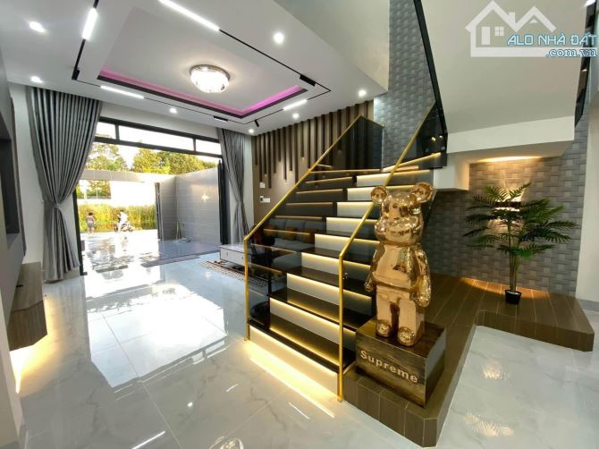 🏠 BÁN NHÀ 1 TRỆT 1 LẦU – GIÁ CHỈ 2 TỶ 1 – CÓ CHỖ ĐỂ Ô TÔ 📍 Diện tích: 4x20m - 2