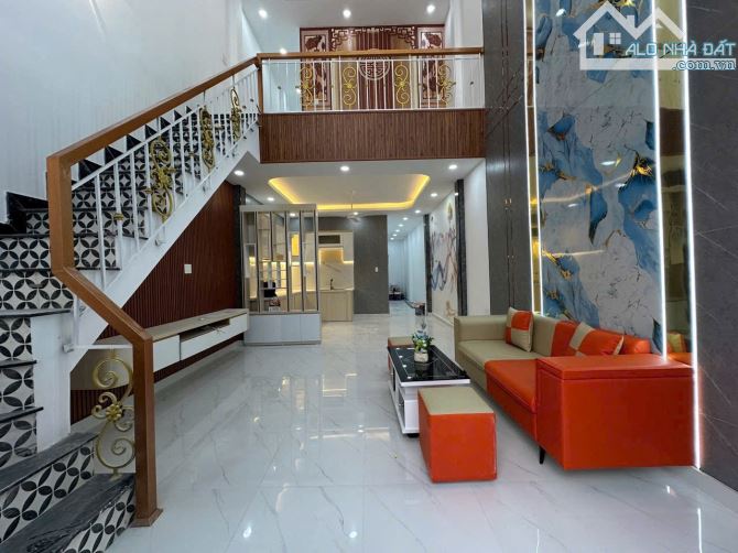 🏠 NHÀ CHÍNH CHỦ CẦN BÁN – GIÁ CHỈ 2 TỶ 4 – SỔ HỒNG RIÊNG 📑 📍 Diện tích: 4m x 15m - 2