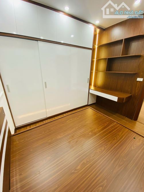 CĂN HỘ 3 NGỦ, 2 WC ĐẸP, FULL NỘI THẤT XỊN, VỊ TRÍ VÀNG  PHÙNG KHOANG, THIẾT KẾ HIỆN ĐẠI. - 2