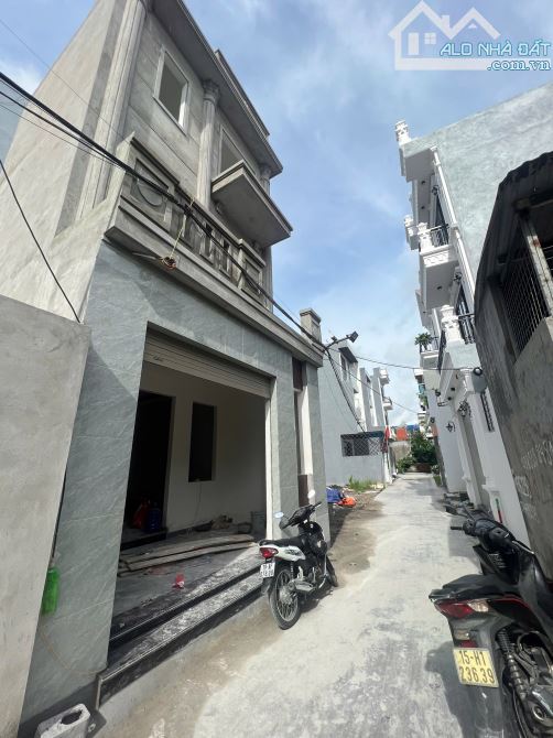 🏠3 tầng xây độc lập sân cổng , ôtô đỗ cửa tại Vân Tra, An Đồng, An Dương, HP ✅diện tích: - 2