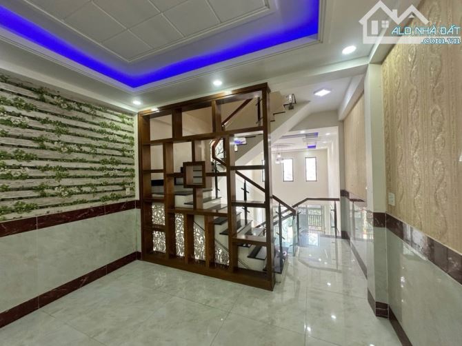🌳🌳BÁN NHÀ PHỐ TÂN CHÁNH HIỆP – XE HƠI NGỦ TRONG NHÀ 🏠 NHÀ ĐẸP  3 tầng – Cách MT LÂM THỊ - 2