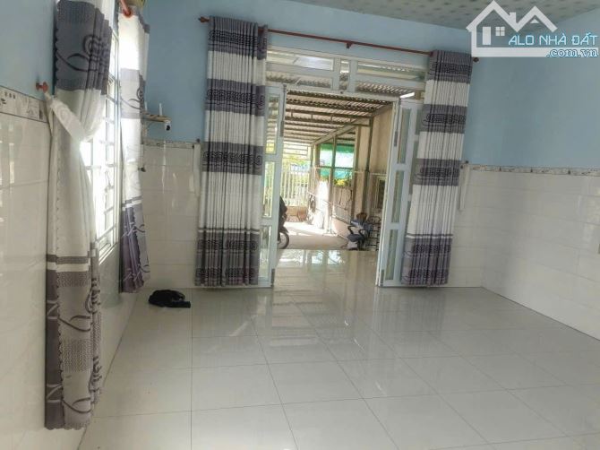 Bán căn nhà Tân Phú Trung 115m2 giá 765 triệu sổ hồng riêng - 2