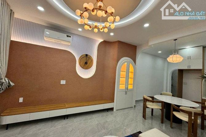 Bán nhà hẻm xe hơi, Bùi Hữu Nghĩa, Bình Thạnh, 43 m² (4m x 11m) - Giá 8.85 tỷ TL - 2