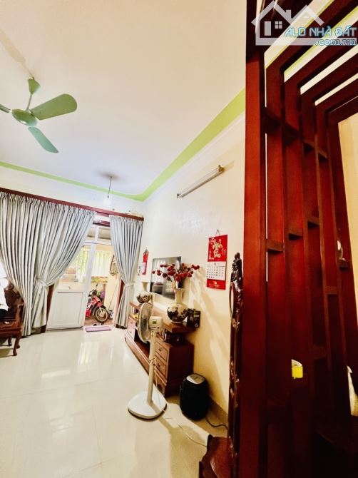 🔥 NHÀ 2 TẦNG -  85M² - DÂN XÂY CHẮC CHẮN - Ô TÔ ĐỖ CỬA - FULL ĐỒ VỀ Ở NGAY - TIÊN DƯƠNG, - 2